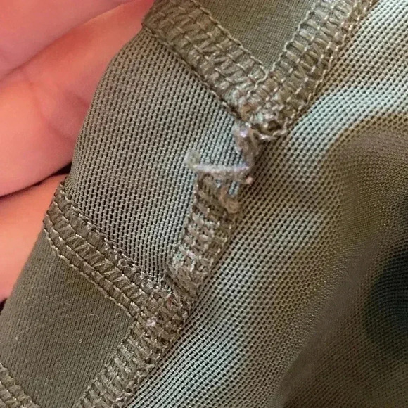 Old navy active leggings - Picture 8 of 9